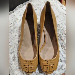 TORY BURCH PEEP TOE WEDGE - MESTICO